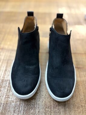 Sun + Stone Tan and Black Leather Slip-On Shoe